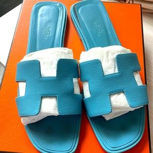 Hermes Oran Blue Sandals size 41